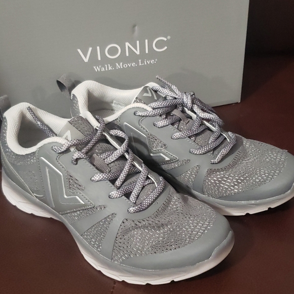 vionic brisk miles